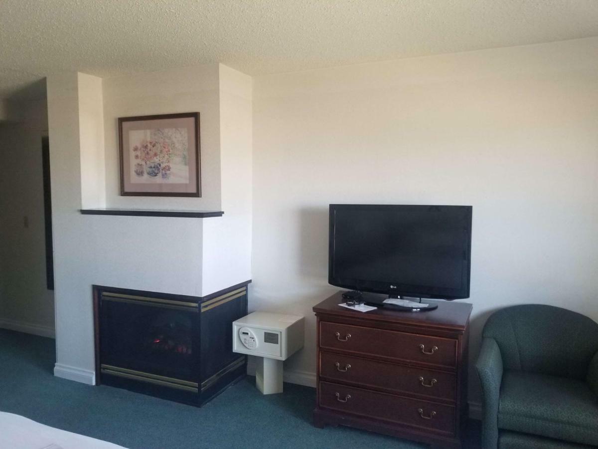 Best Western Sault Ste. Marie Exterior photo